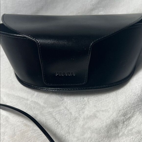 Prada Women\'s Butterfly Frame Sunglasses SPR 181 Black - COA main image 12